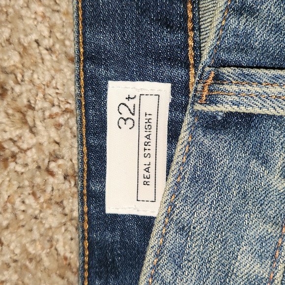 GAP 1969 Real straight 32T Distressed Blue Jeans - Picture 2 of 5